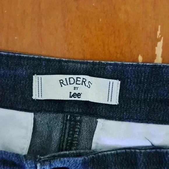 CAPRI RIDERS BY LEE SEE PHOTOS - Picture 3 of 4